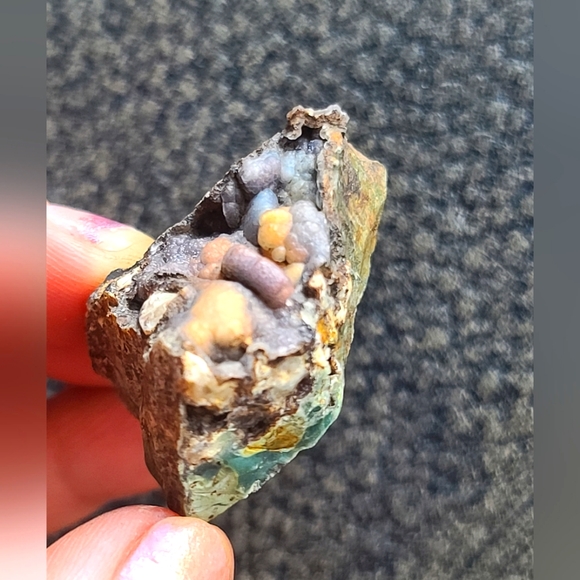 RARE & STUNNING Thumbnail up to Cabinet size 🍇BOTRYOIDAL crystals from Oregon! - Picture 6 of 16